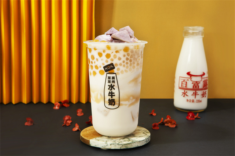 【立博奶茶】新手怎么寻找合适的奶茶店进行加盟？
